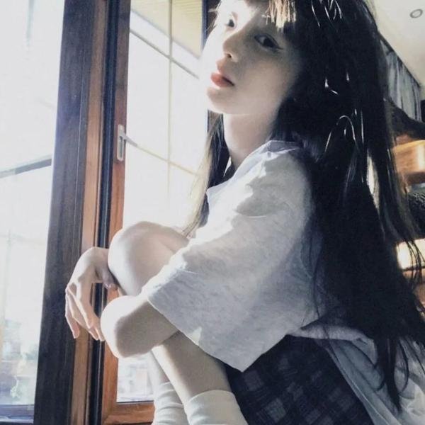 女孩,母亲与恶魔